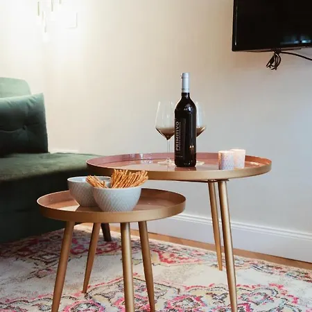 Loftbruecke, Am Platz Der Luftbruecke