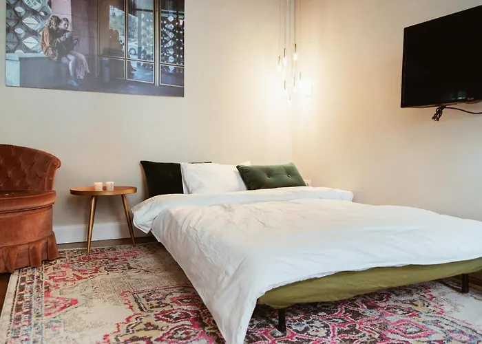 Loftbruecke, Am Platz Der Luftbruecke *