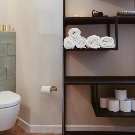 Διαμέρισμα Loftbruecke, Am Platz Der Luftbruecke *